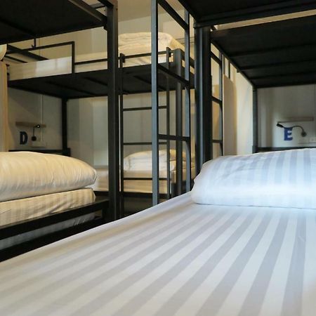 Phuket Marine Poshtel - Sha Plus Chalong Εξωτερικό φωτογραφία