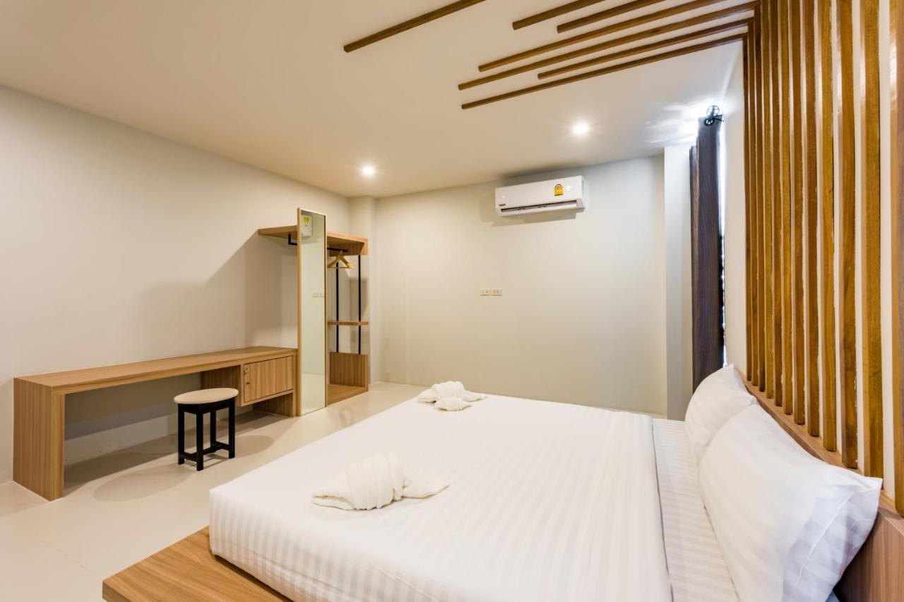 Phuket Marine Poshtel - Sha Plus Chalong Εξωτερικό φωτογραφία