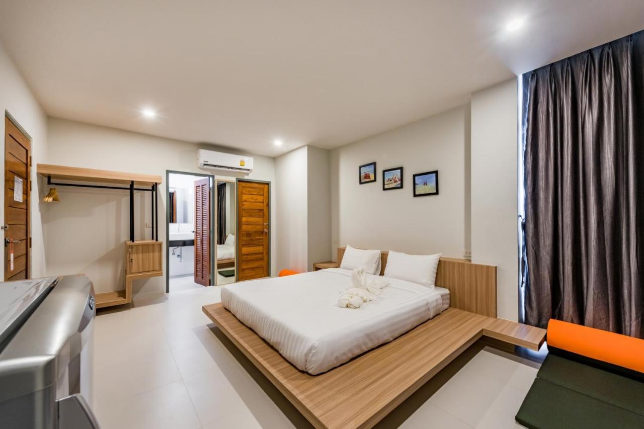 Phuket Marine Poshtel - Sha Plus Chalong Εξωτερικό φωτογραφία