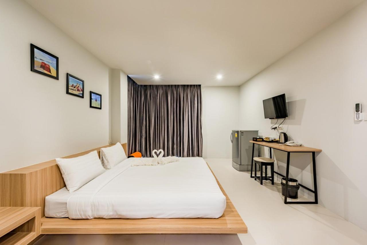 Phuket Marine Poshtel - Sha Plus Chalong Εξωτερικό φωτογραφία