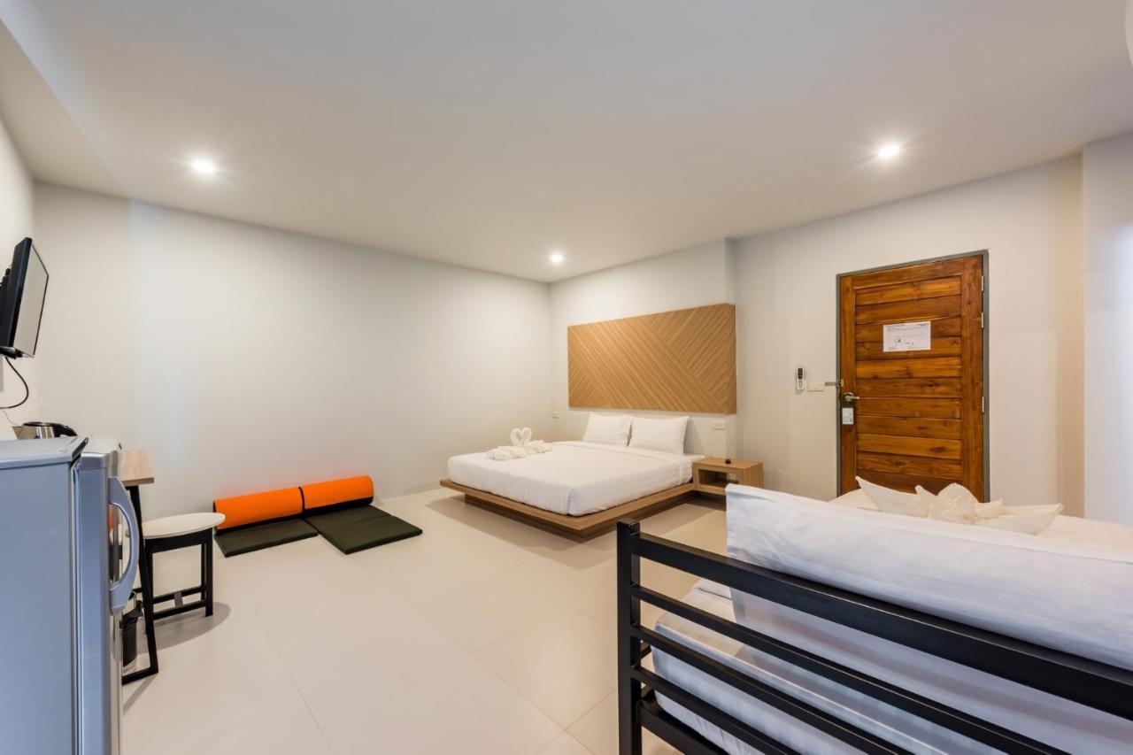 Phuket Marine Poshtel - Sha Plus Chalong Εξωτερικό φωτογραφία